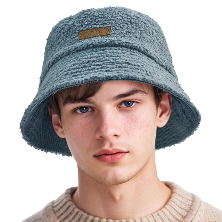 Winter bucket hat